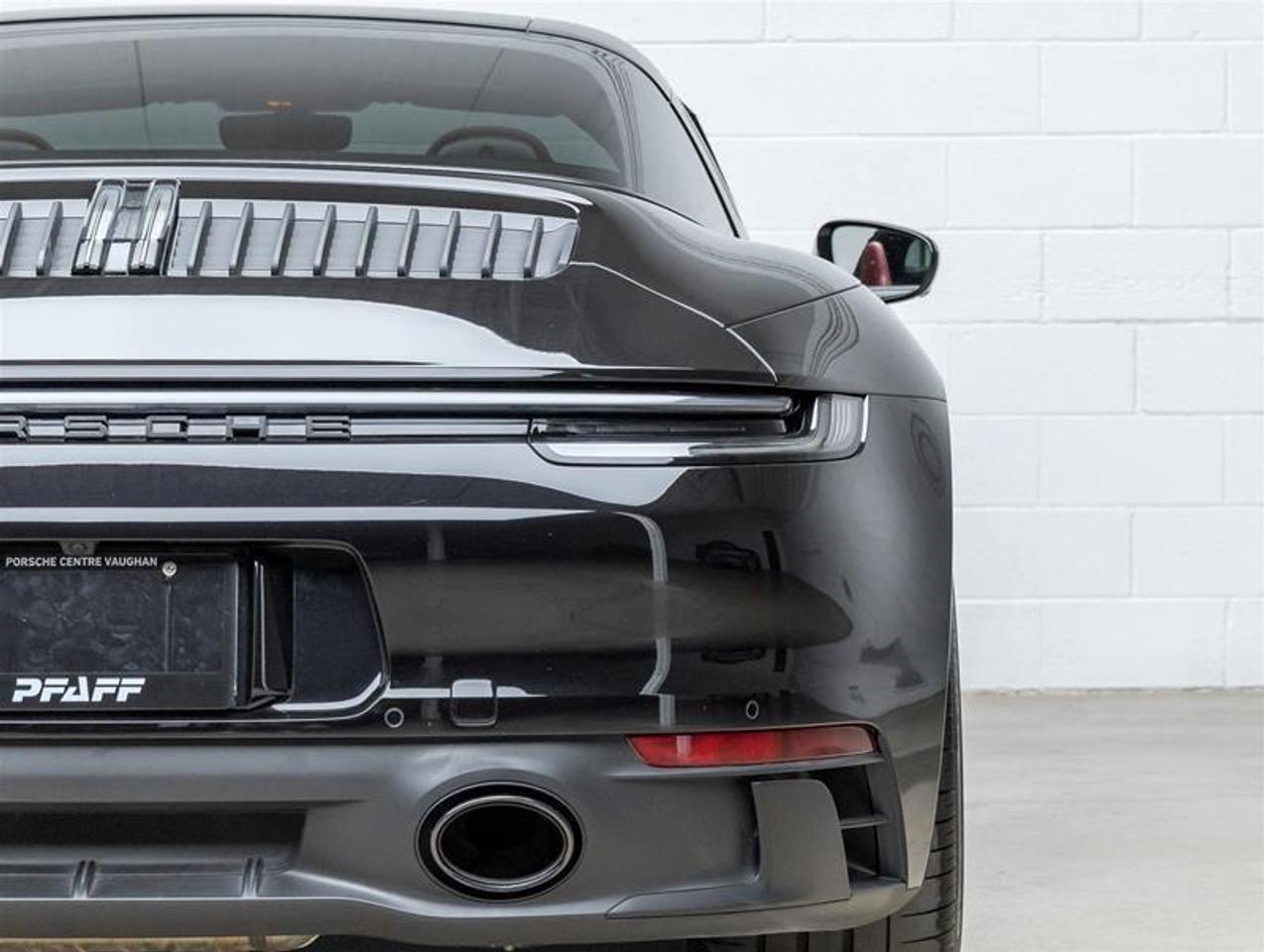 2024 Porsche 911  Photo
