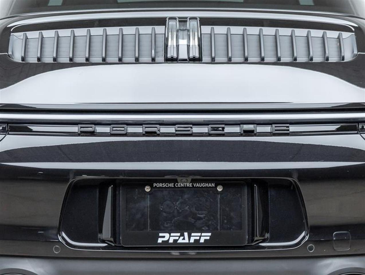 2024 Porsche 911  Photo