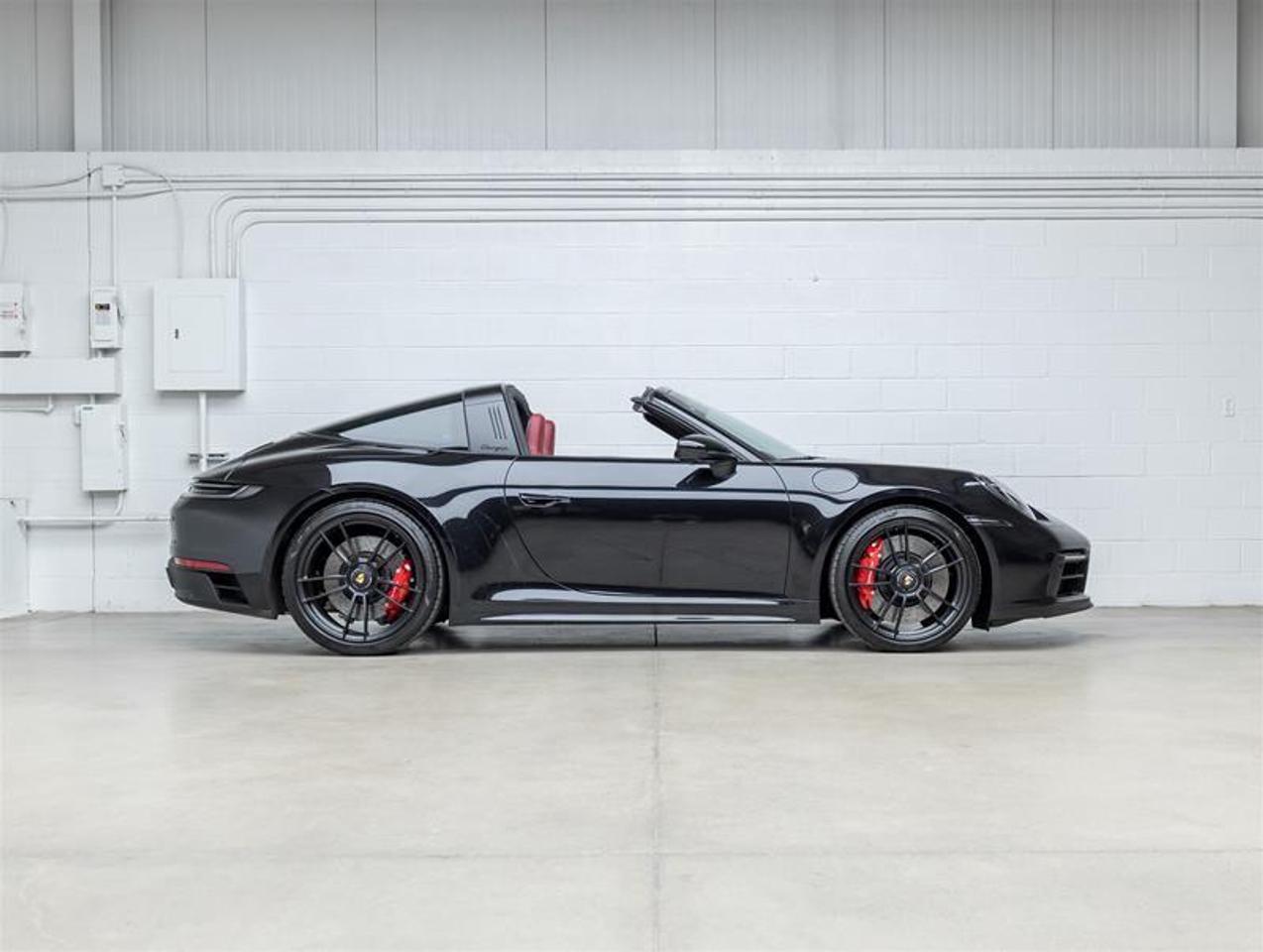 2024 Porsche 911  Photo