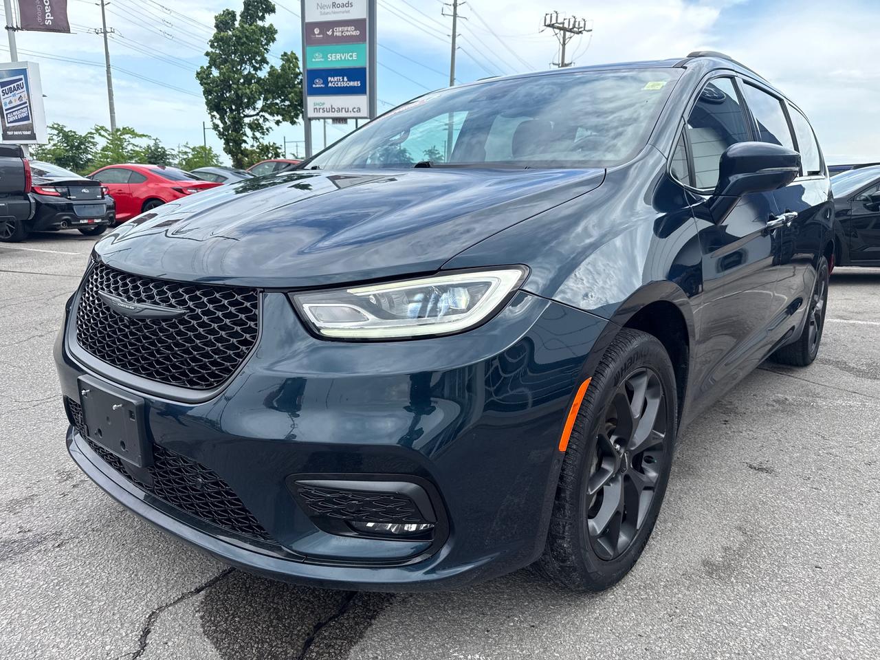2022 Chrysler Pacifica Touring L All-Wheel Drive Passenger Van Photo
