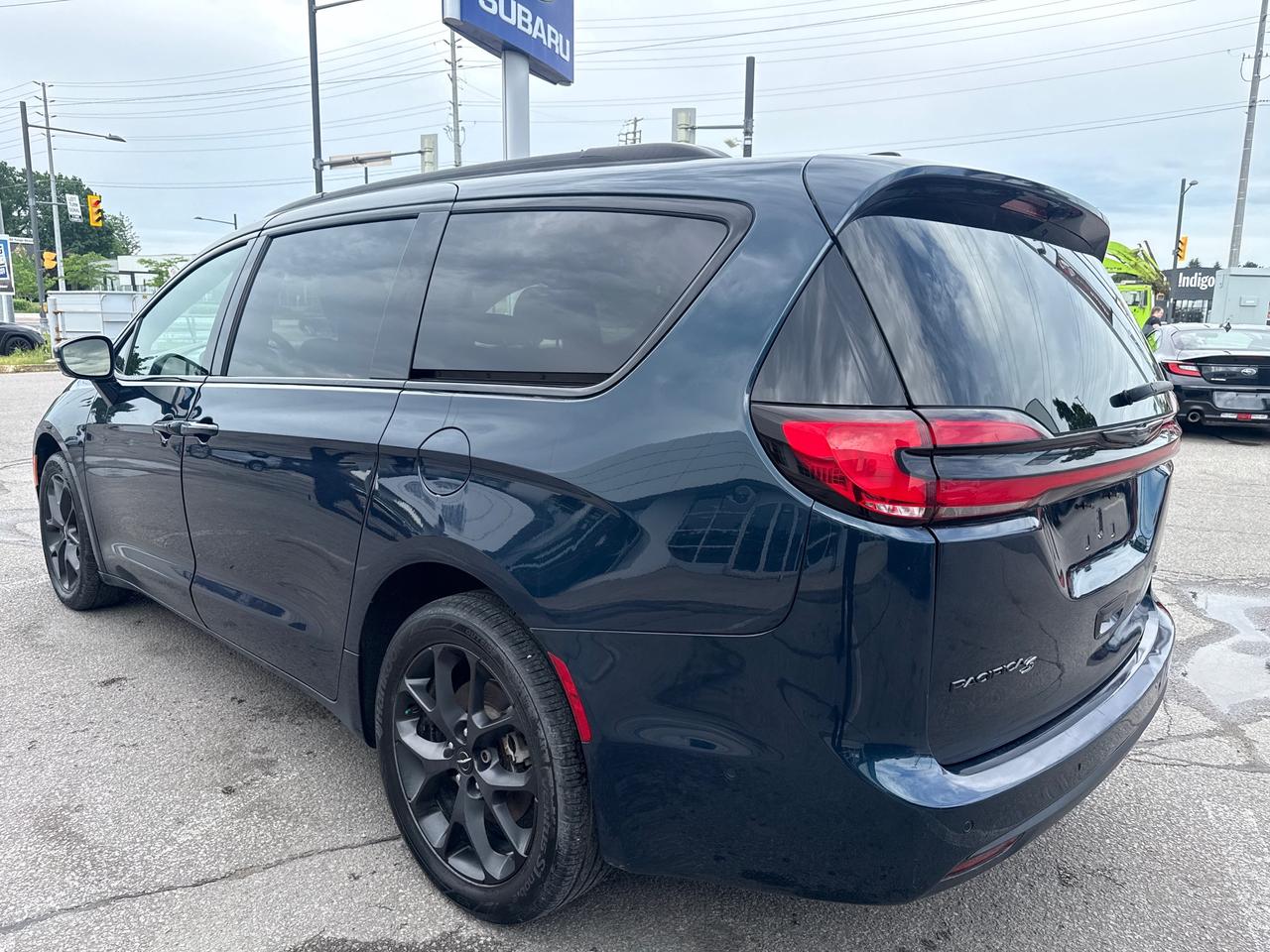 2022 Chrysler Pacifica Touring L All-Wheel Drive Passenger Van Photo