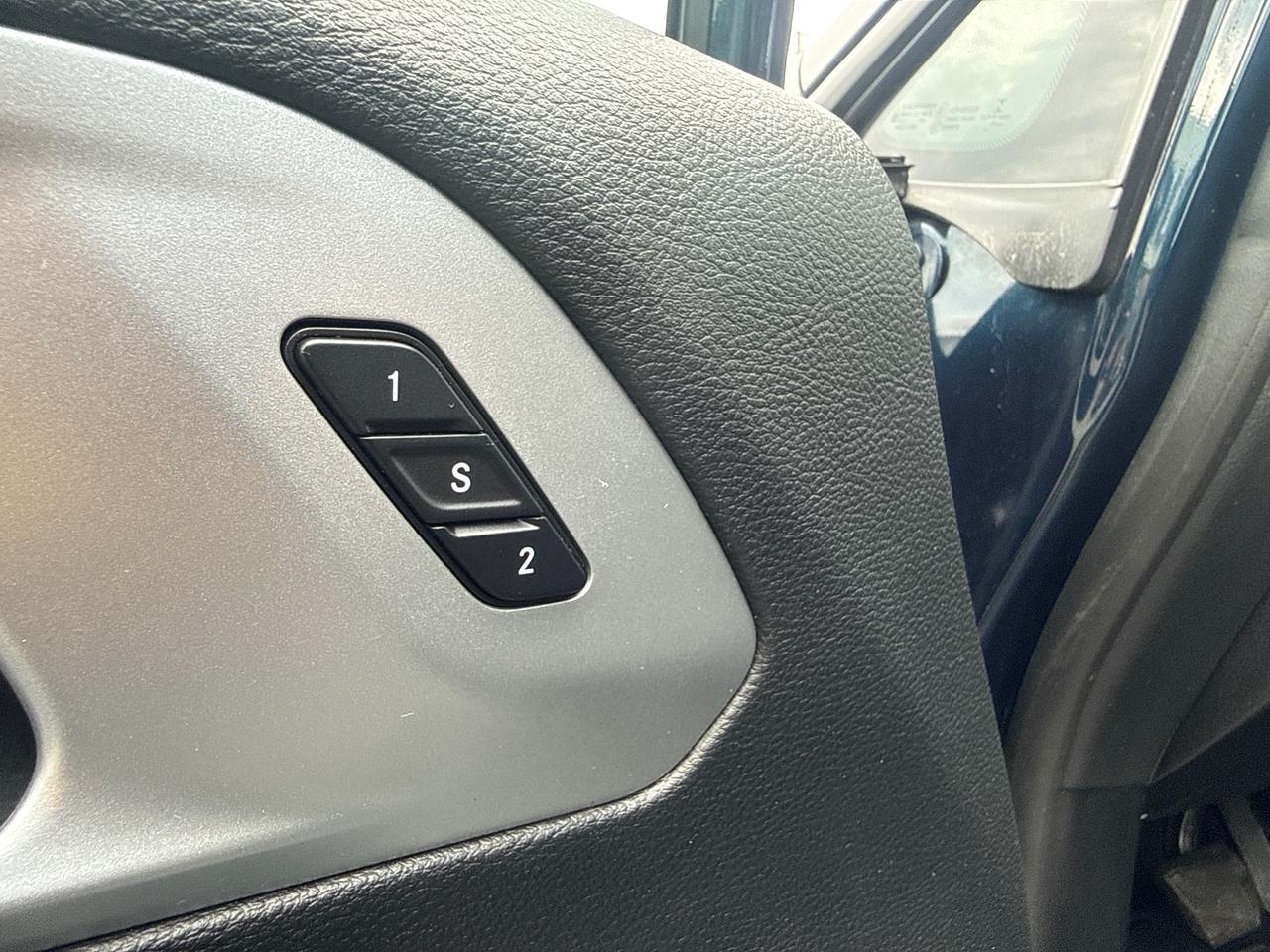 2022 Chrysler Pacifica Touring L All-Wheel Drive Passenger Van Photo