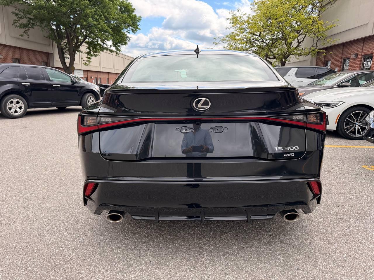 2023 Lexus IS IS 300 AWD, F-SPORT PACKAGE Photo