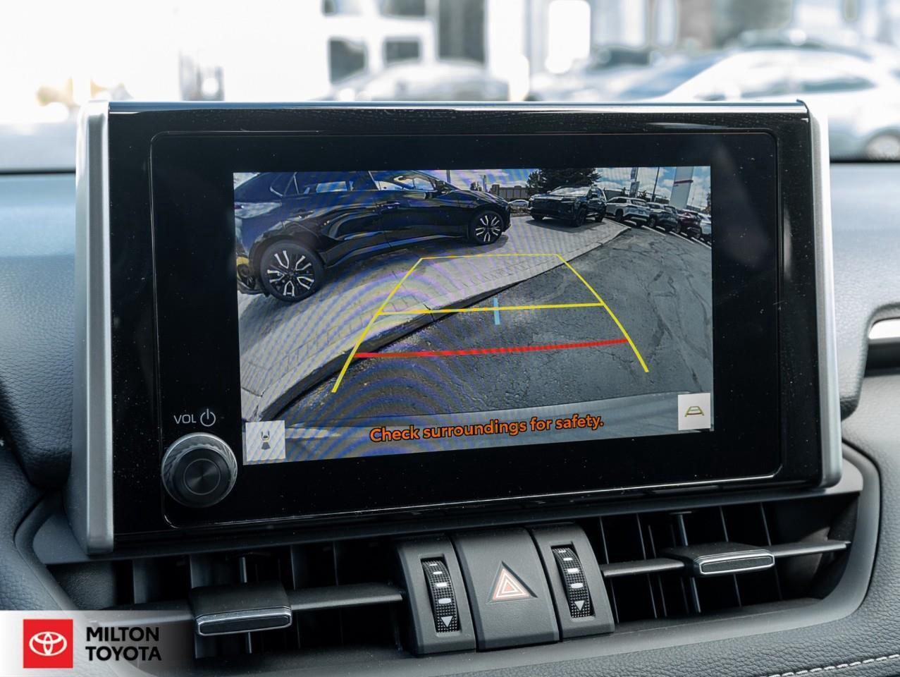 2025 Toyota RAV4 Hybrid XLE PREMIUM AWD LEATHER SEATING SUNROOF CARPLAY ON Photo