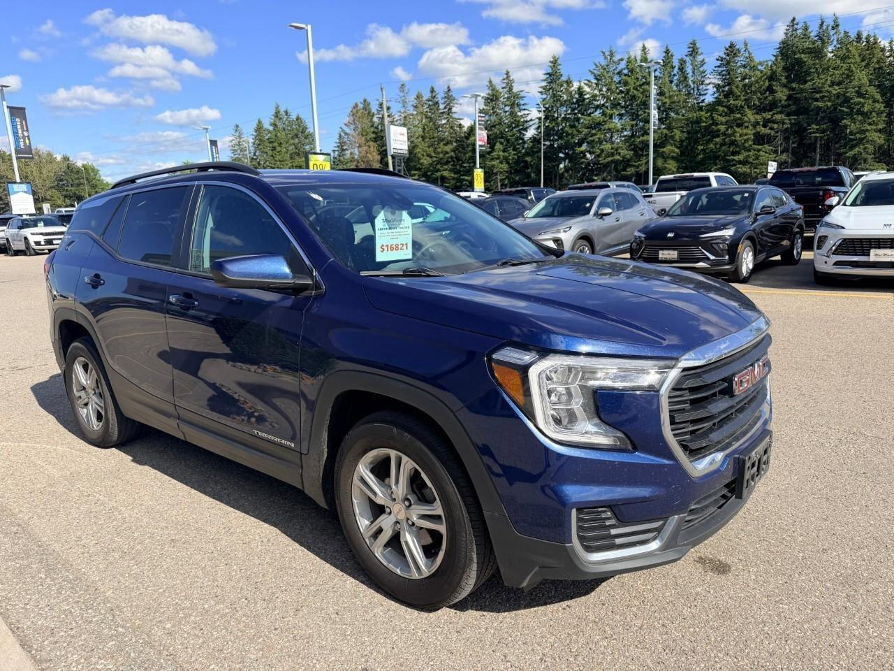 2022 GMC Terrain SLESLE, 1.5L 4-CYL, AWD, ALLOYS, CLOTH, 1-OWNER, C Photo