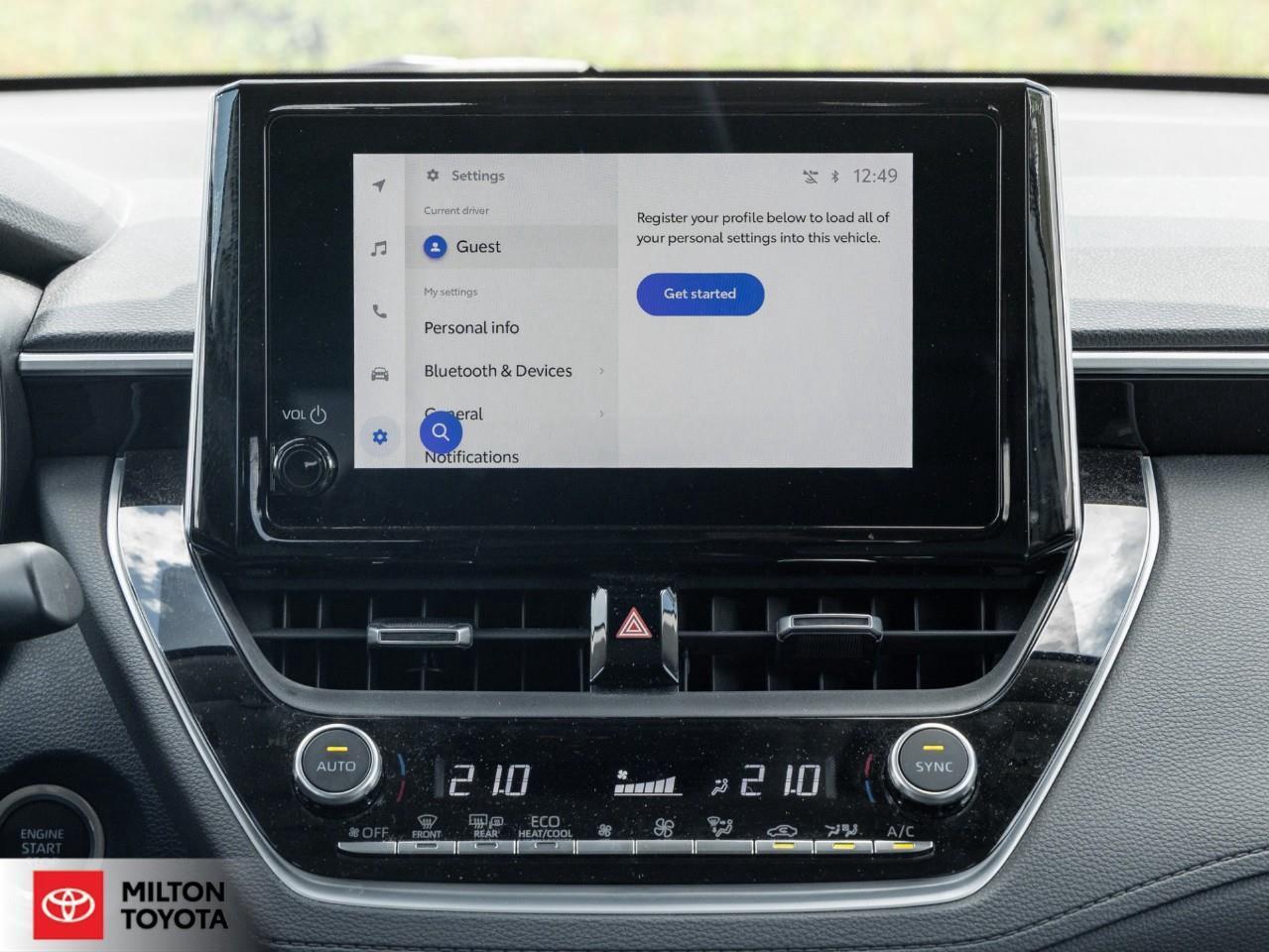 2023 Toyota Corolla Cross LEATHER SUNROOF ONE OWNER TCUV XLE Photo
