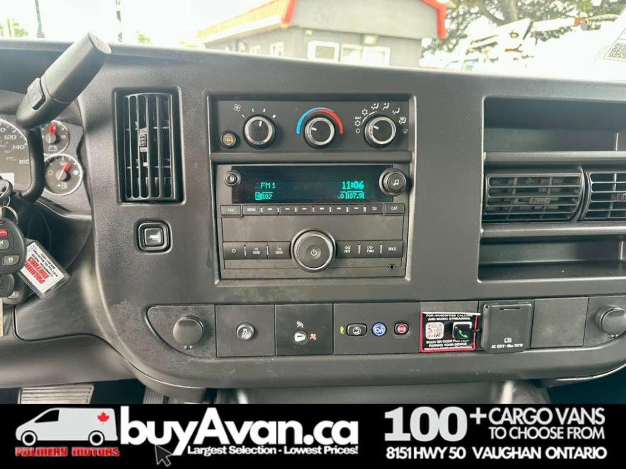 2025 Chevrolet Express 2500 + Divider No Windows *NO EXTRA FEES* Photo