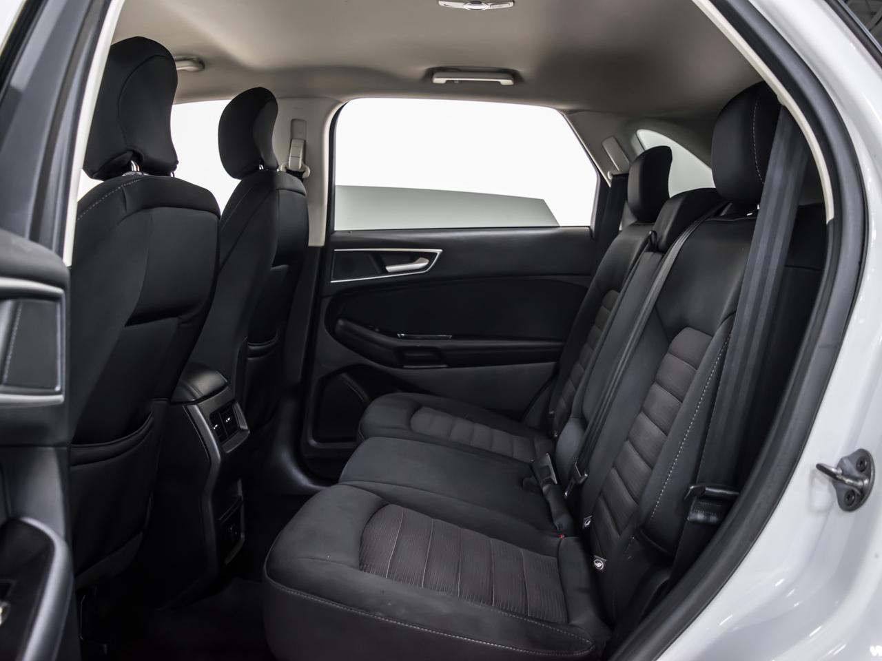 2018 Ford Edge SEL AWD REAR VIEW CAMERA SHOWROOM CONDITION Photo