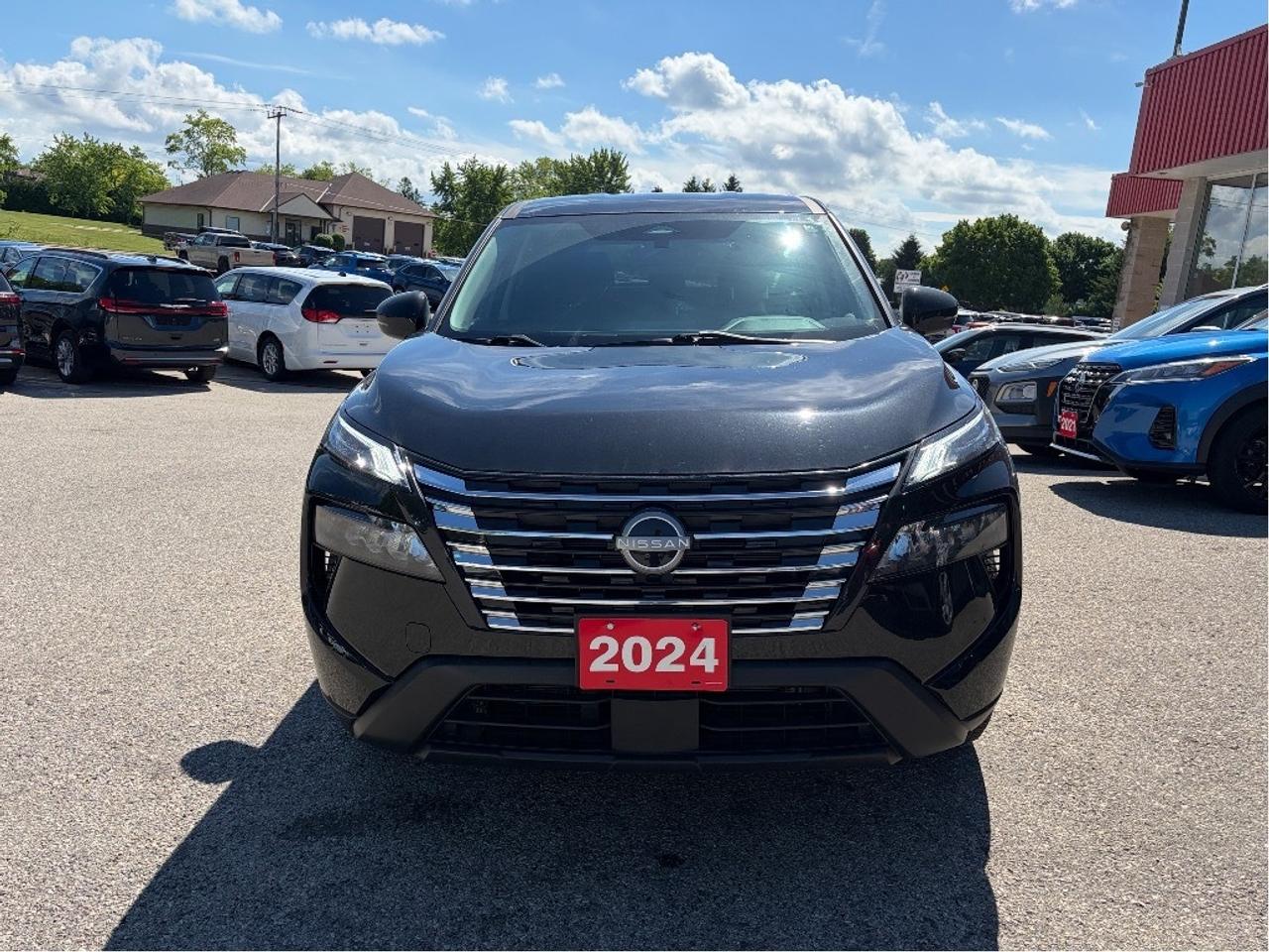 2024 Nissan Rogue S, CLEAN CARFAX, BALANCE OF FACTORY WARRANTY! Photo