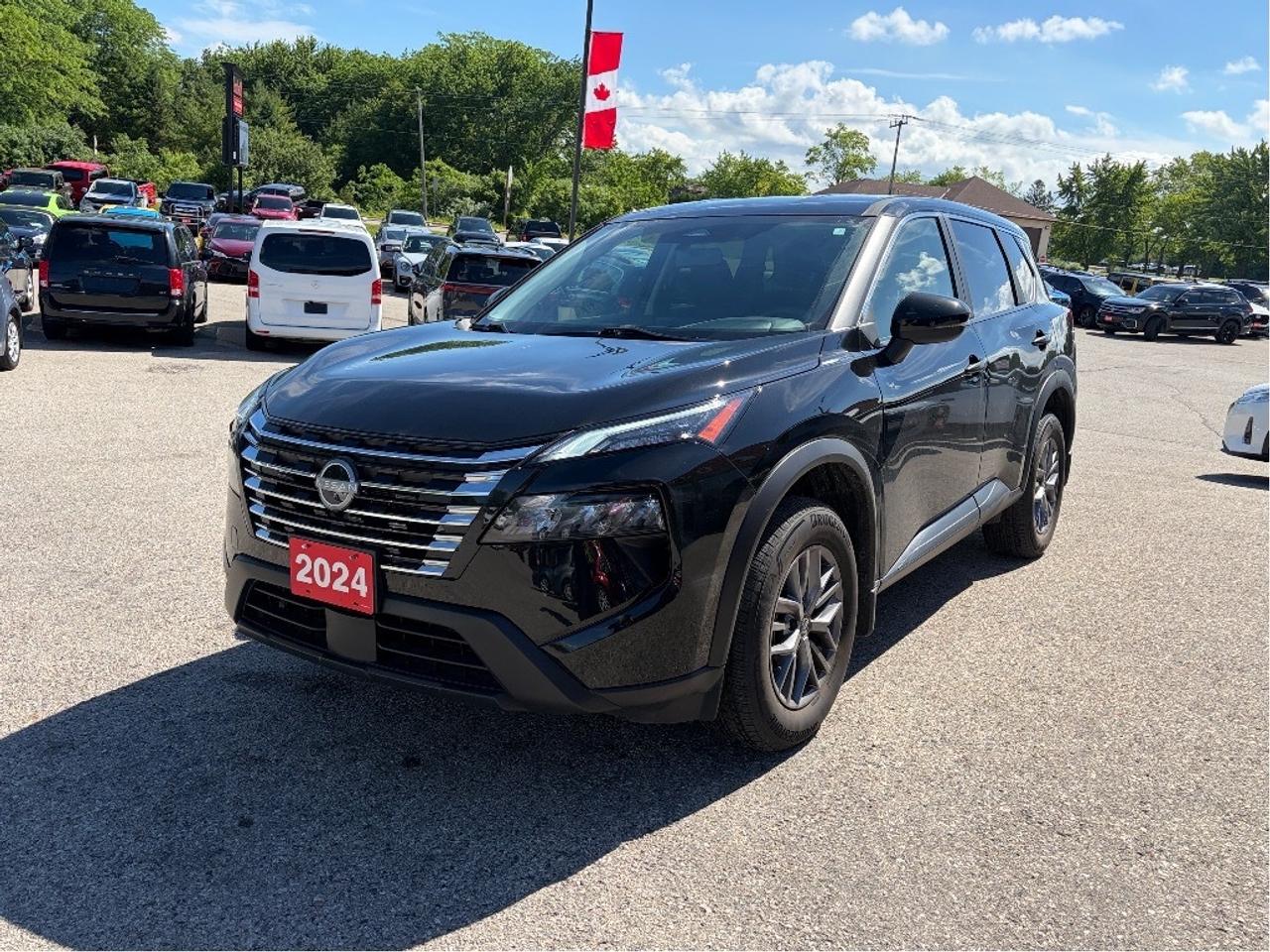 2024 Nissan Rogue S, CLEAN CARFAX, BALANCE OF FACTORY WARRANTY! Photo3