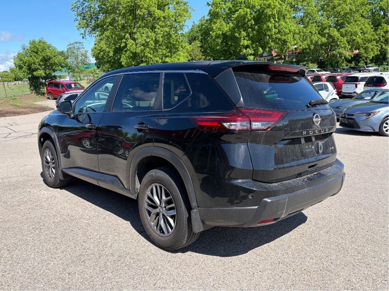 2024 Nissan Rogue S, CLEAN CARFAX, BALANCE OF FACTORY WARRANTY! Photo