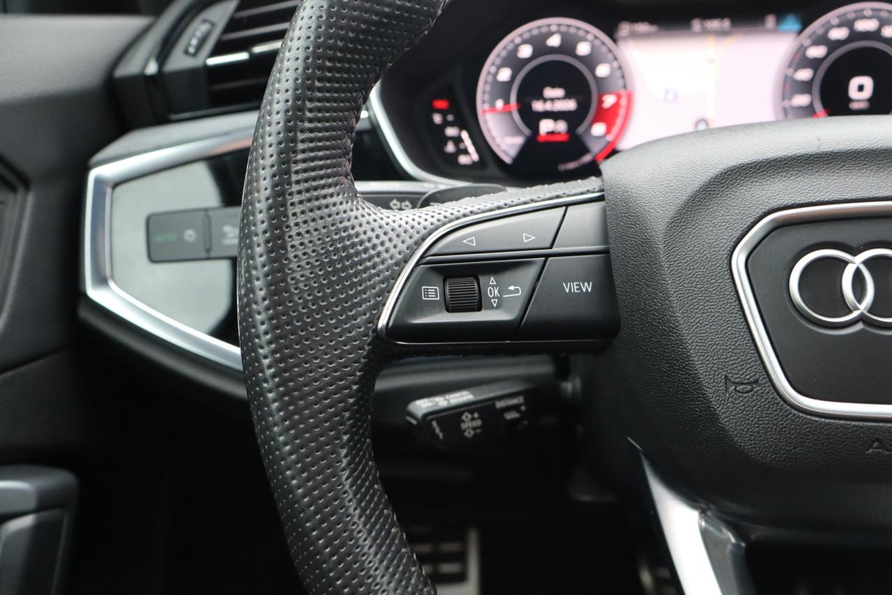 2019 Audi Q3 Technik S line quattro   No Accident   Clean Carfa Photo