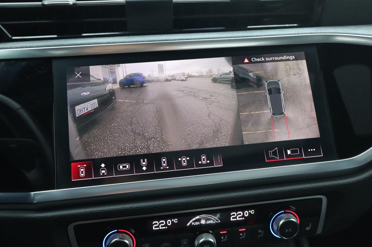 2019 Audi Q3 Technik S line quattro   No Accident   Clean Carfa Photo