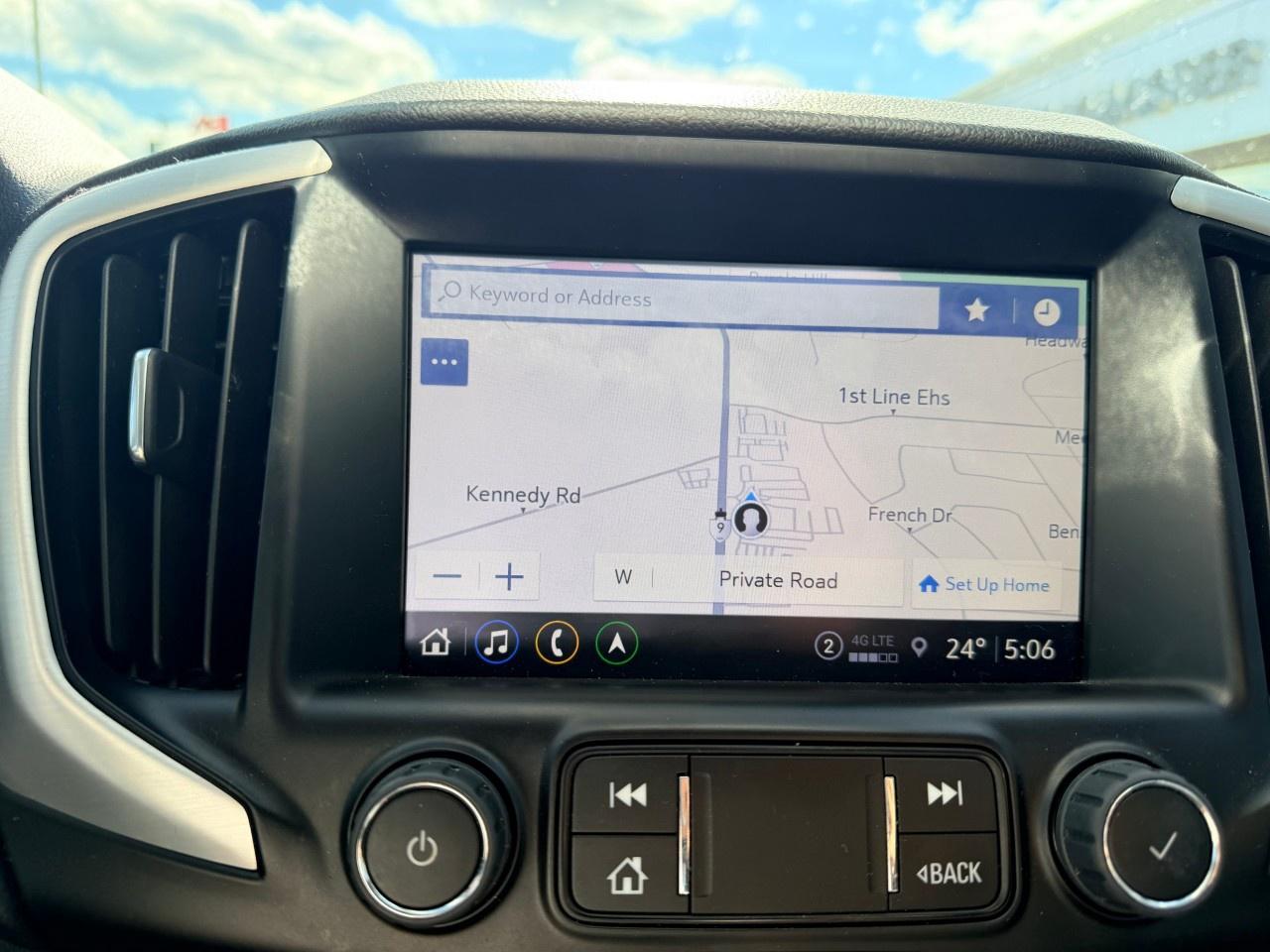 2022 GMC Terrain AWD SLE Photo