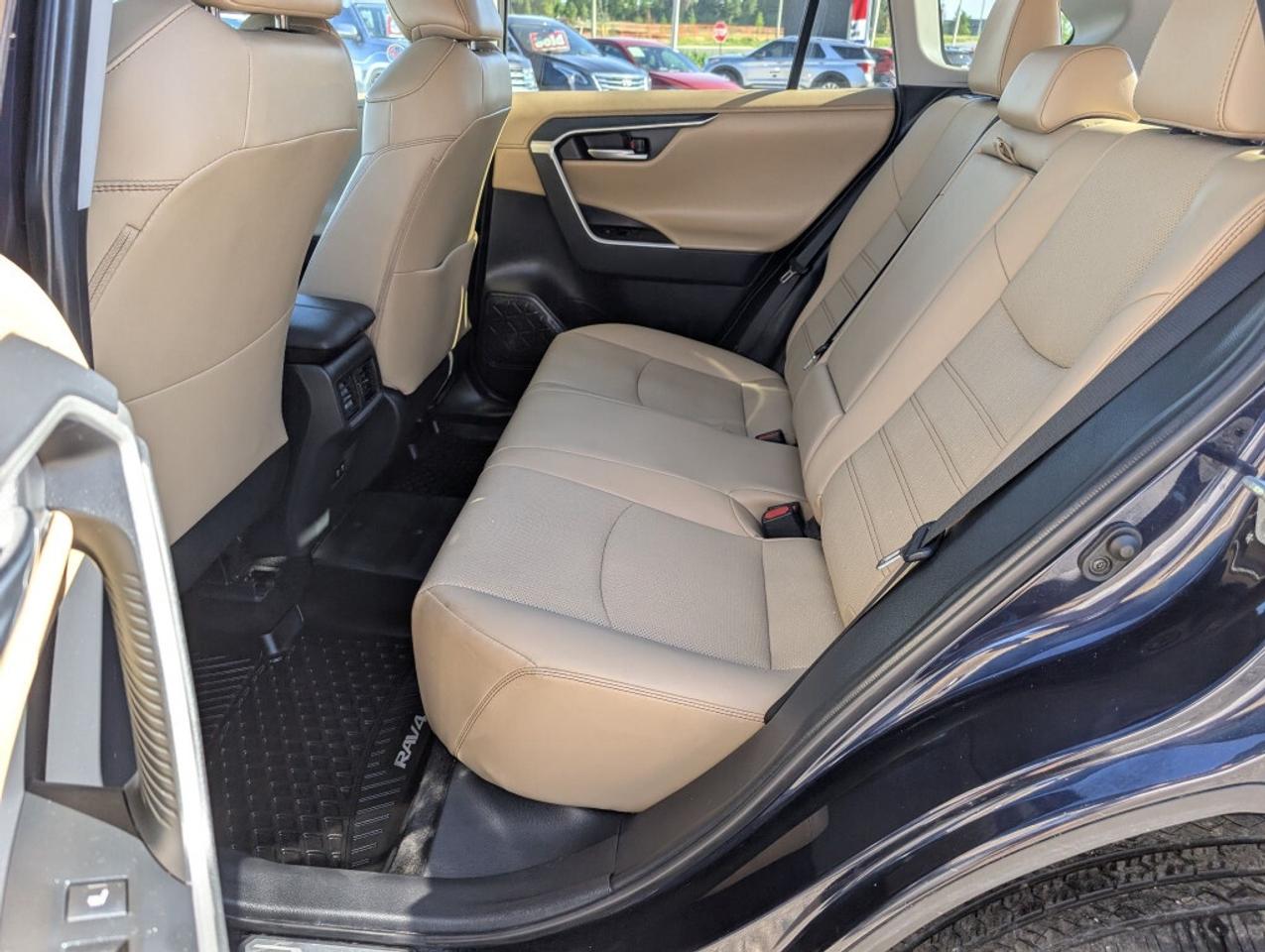 2019 Toyota RAV4 LIMITED AWD   NAV   LEATHER   SUNROOF   CAMERA Photo