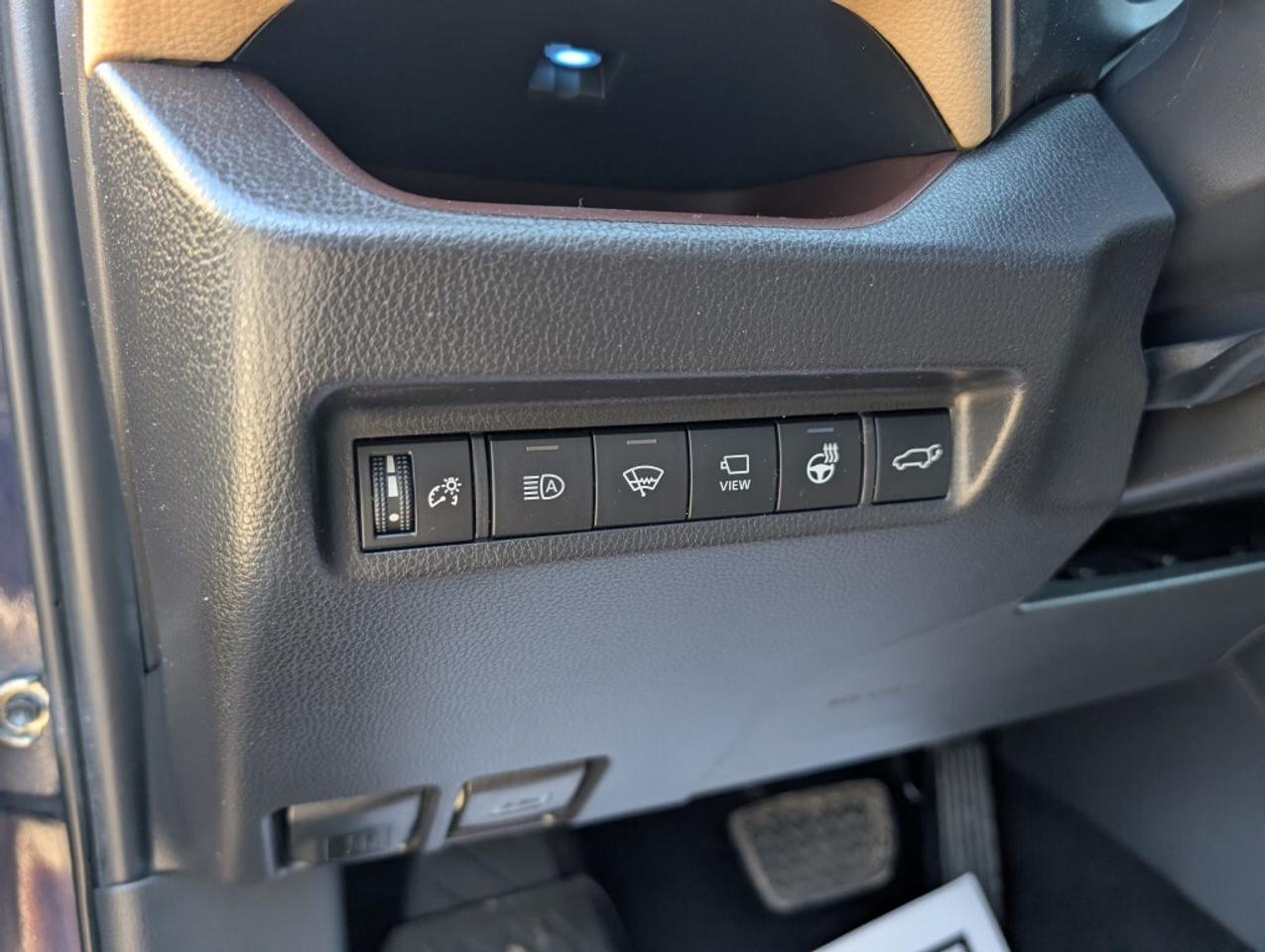2019 Toyota RAV4 LIMITED AWD   NAV   LEATHER   SUNROOF   CAMERA Photo
