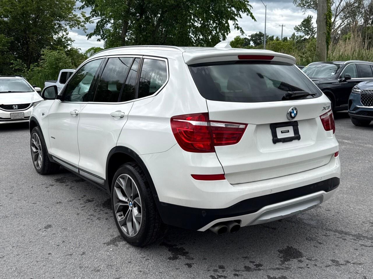 2016 BMW X3 XDRIVE28i   PREMIUM PKG   TECH PKG Photo