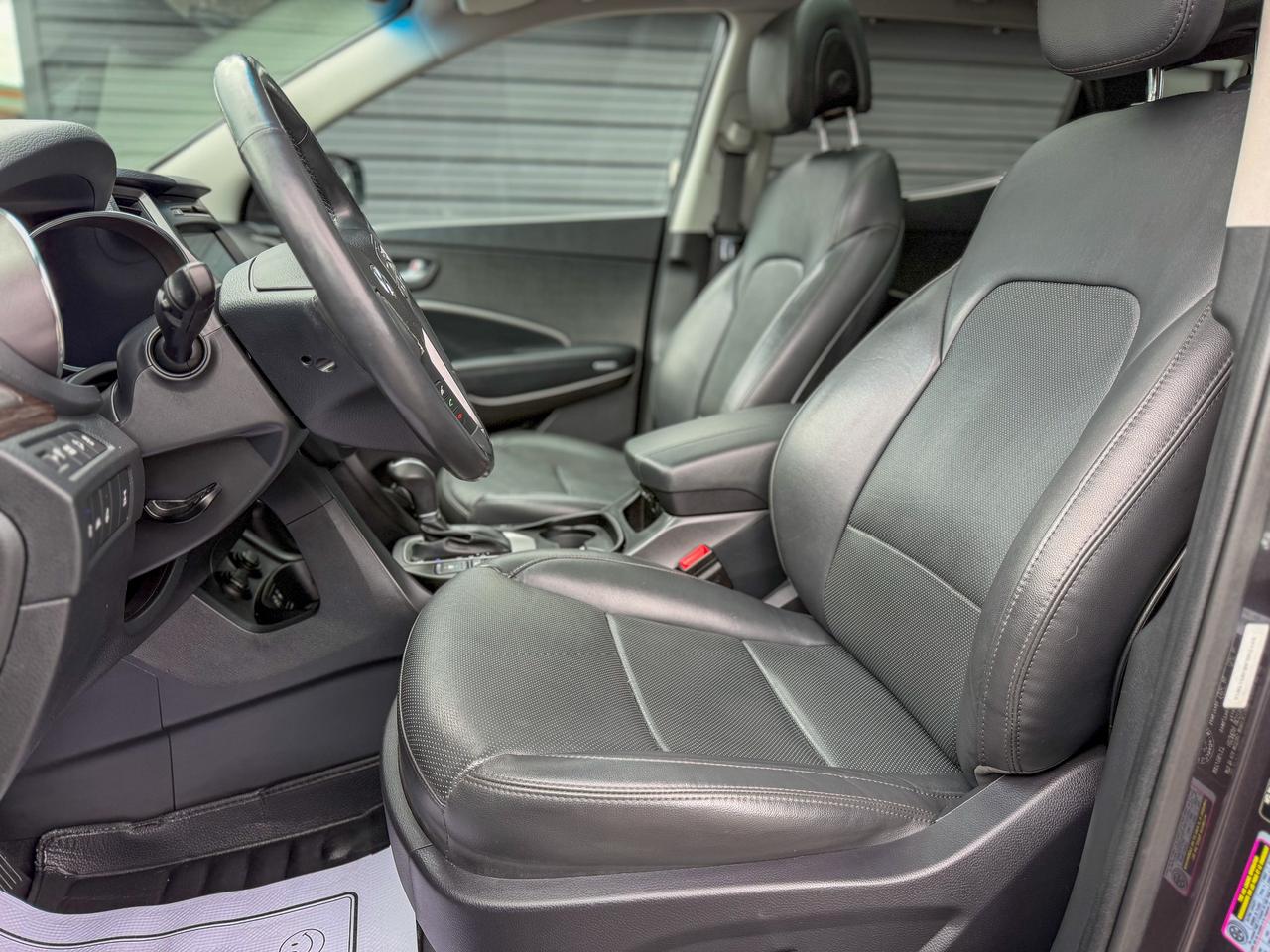 2018 Hyundai Santa Fe Ultimate/BSM/NAVI/ACC/PANO/CAMERA/AWD/LANE ASSIST Photo