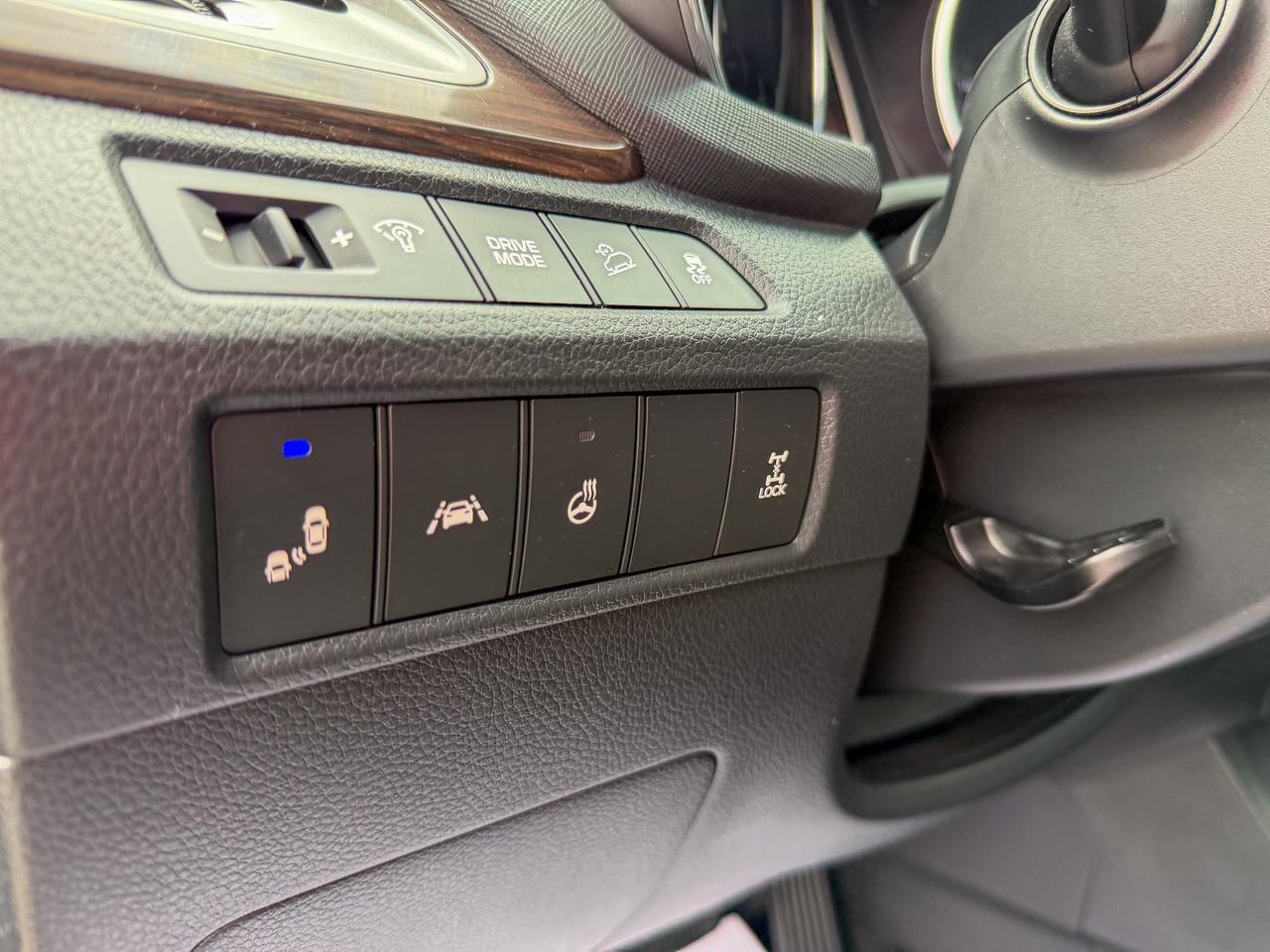 2018 Hyundai Santa Fe Ultimate/BSM/NAVI/ACC/PANO/CAMERA/AWD/LANE ASSIST Photo