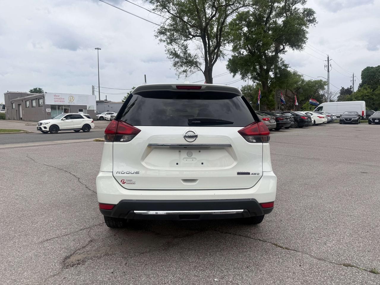 2020 Nissan Rogue S l AWD l 2.5L l 4Cyl l RCam l CarPlay l Eco l Photo