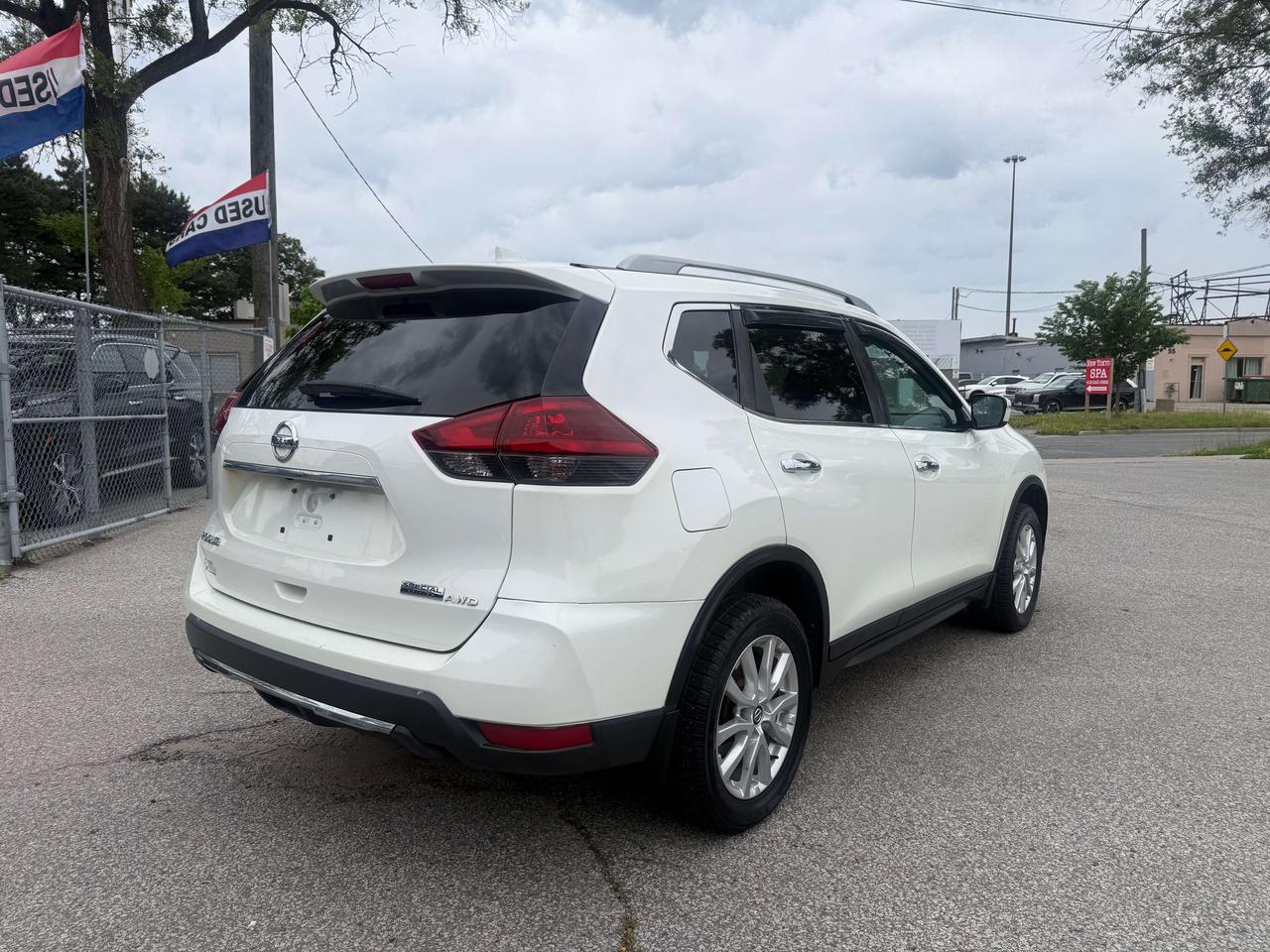2020 Nissan Rogue S l AWD l 2.5L l 4Cyl l RCam l CarPlay l Eco l Photo