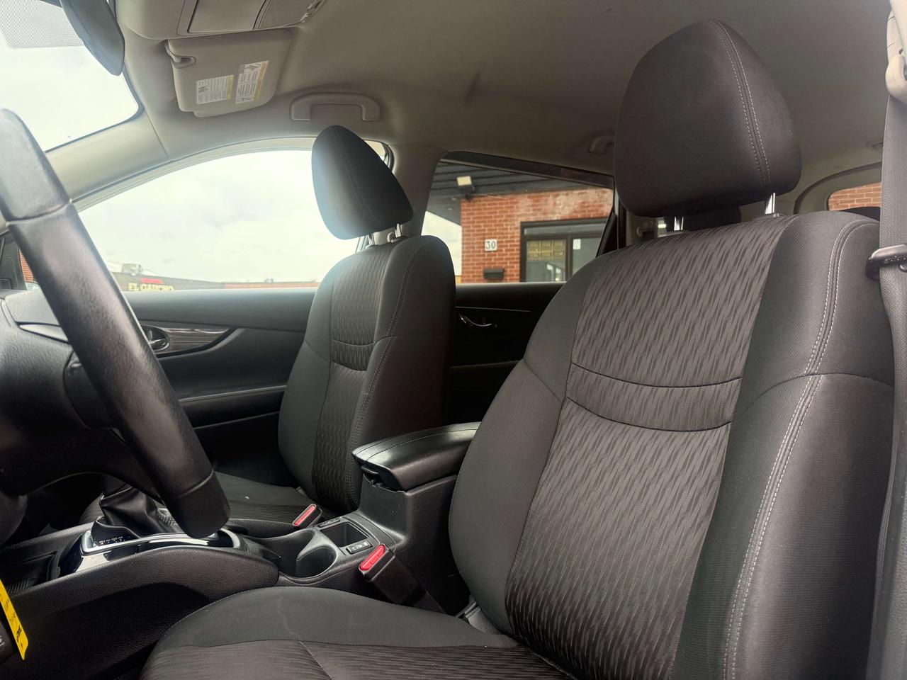 2020 Nissan Rogue S l AWD l 2.5L l 4Cyl l RCam l CarPlay l Eco l Photo