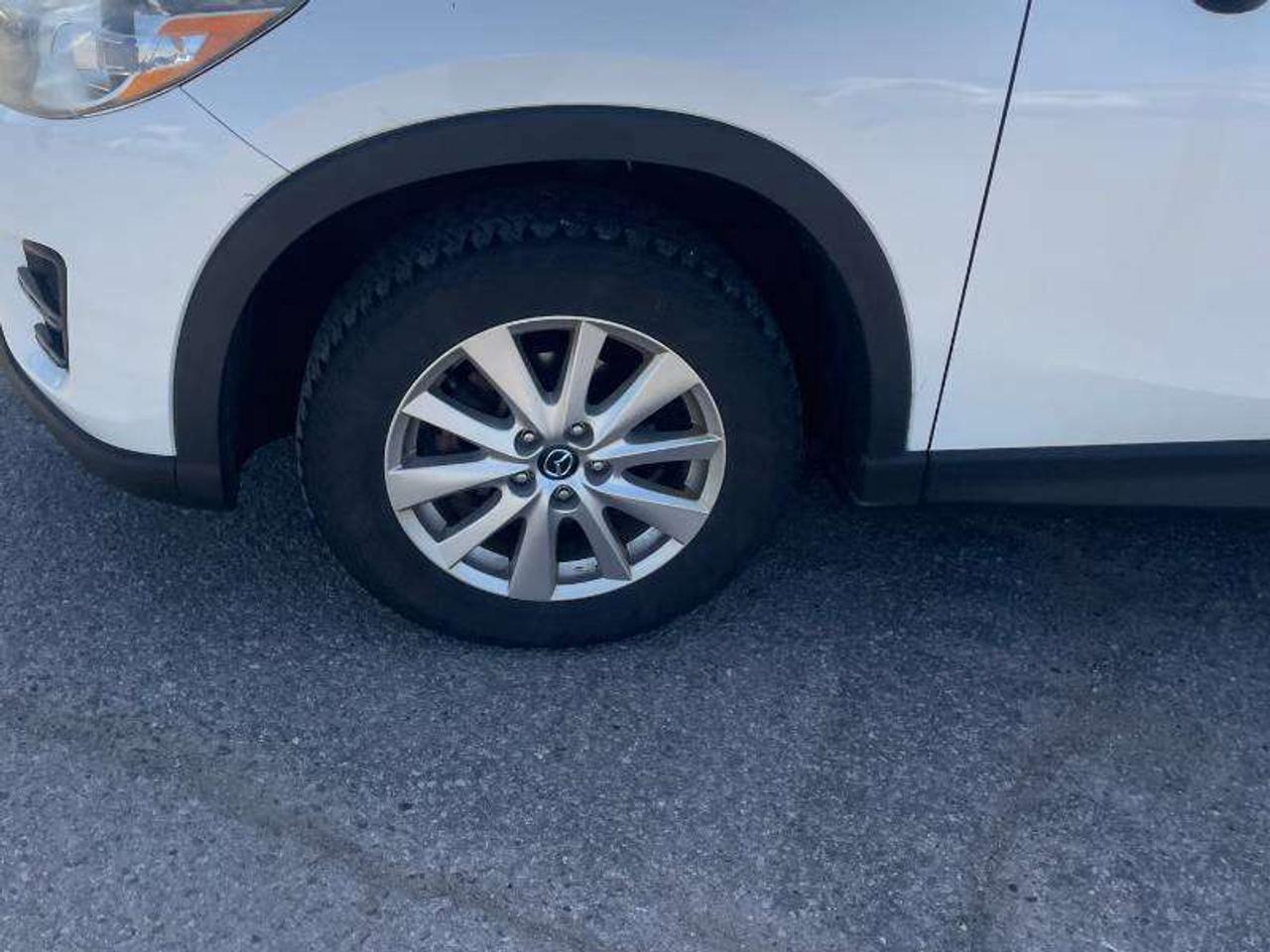 2016 Mazda CX-5 GX l AWD l Auto l 2.5L l 4Cyl l Navi l Low Kms l Photo4