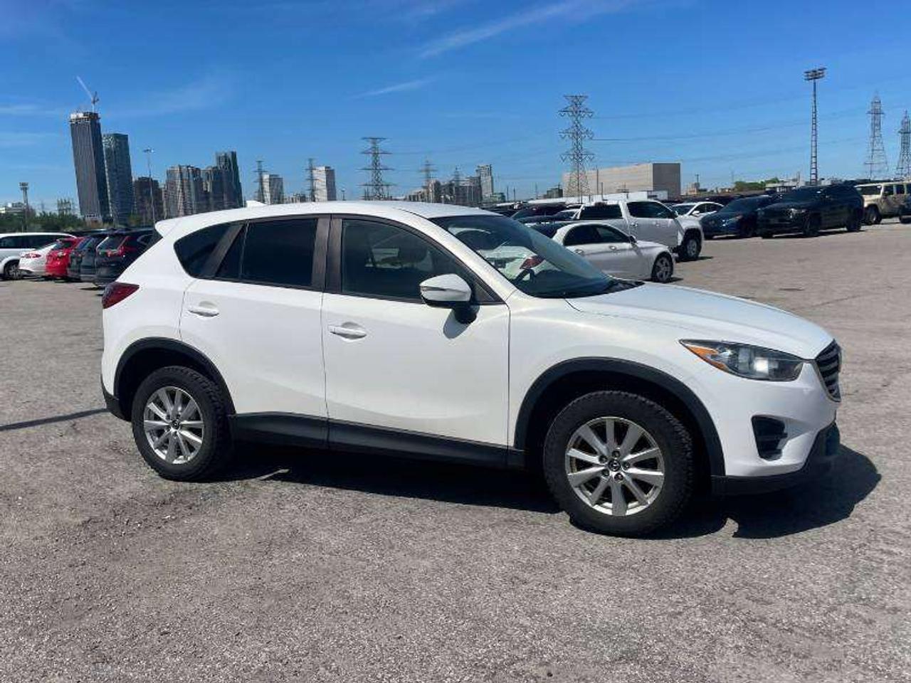2016 Mazda CX-5 GX l AWD l Auto l 2.5L l 4Cyl l Navi l Low Kms l Photo