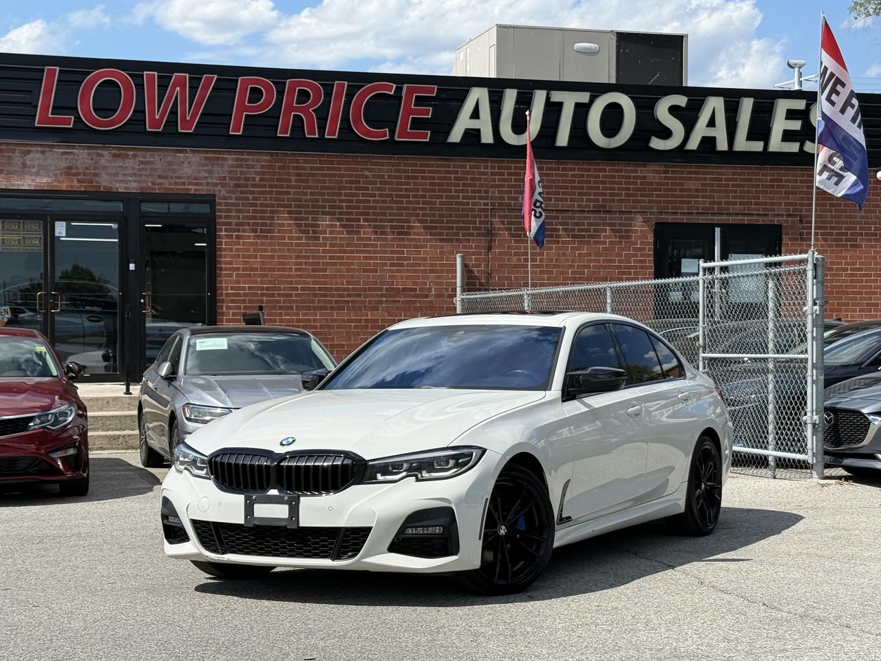 2022 BMW 330i xDrive M-Sport l xDrive l 2.0L l 4Cyl l 255HP l BSM l LDW Photo0