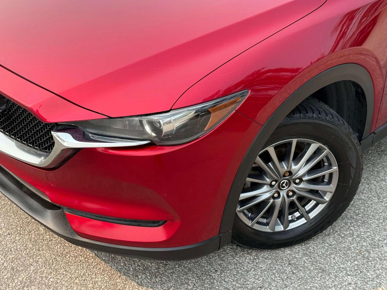 2018 Mazda CX-5 No Accidents l GS l AWD l 2.5i l 4Cyl l RCam l BSM Photo