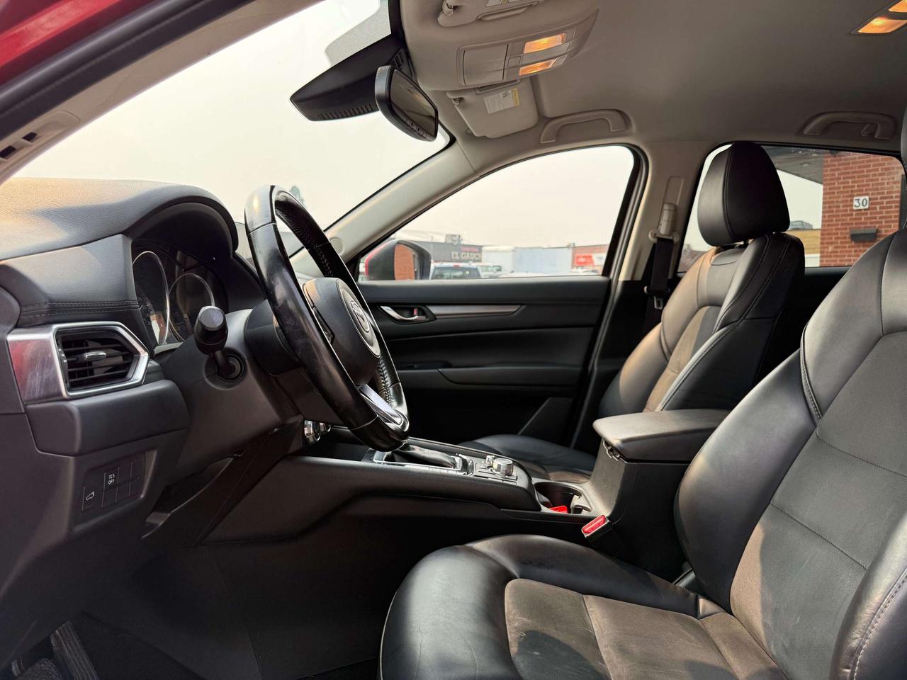 2018 Mazda CX-5 No Accidents l GS l AWD l 2.5i l 4Cyl l RCam l BSM Photo