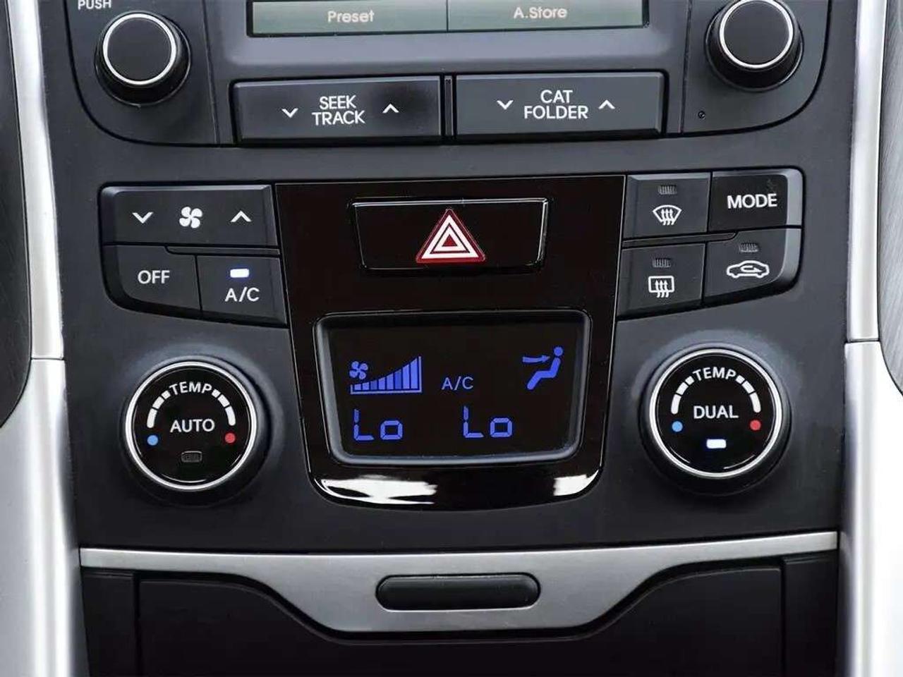 2014 Hyundai Sonata SE ~Moonroof ~Heated Leather ~Bluetooth ~Camera Photo