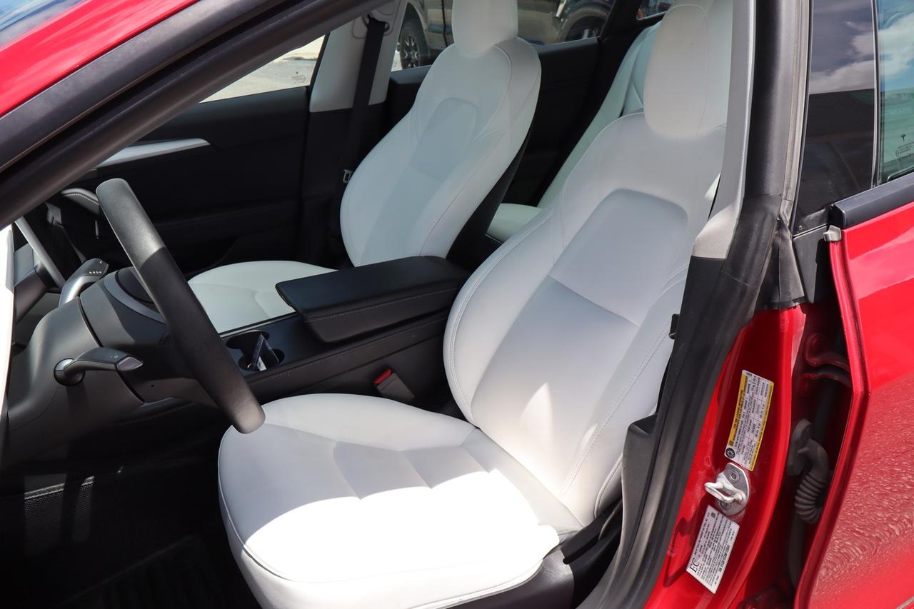 2022 Tesla Model 3 Performance   No Accident   White Interior Photo