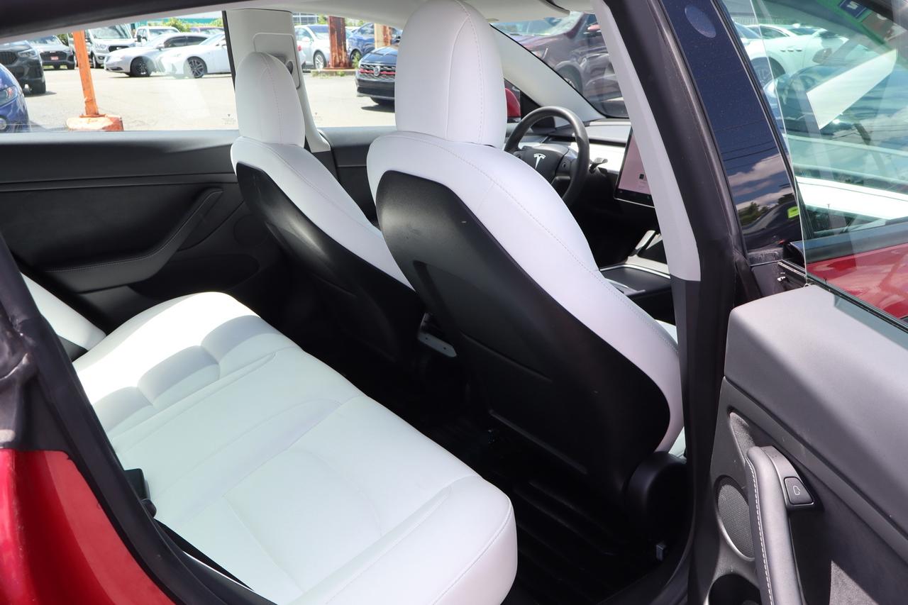 2022 Tesla Model 3 Performance   No Accident   White Interior Photo