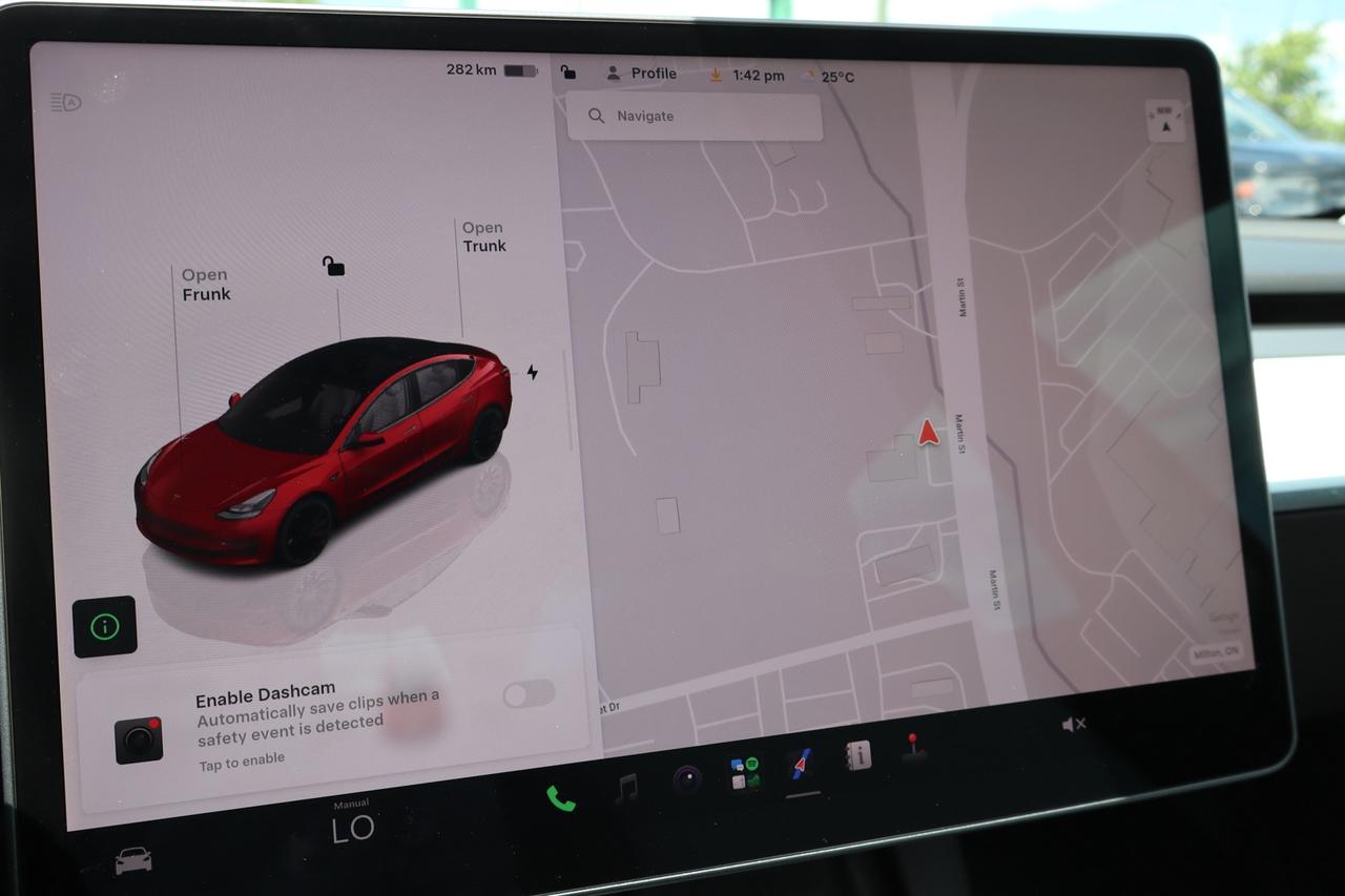 2022 Tesla Model 3 Performance   No Accident   White Interior Photo