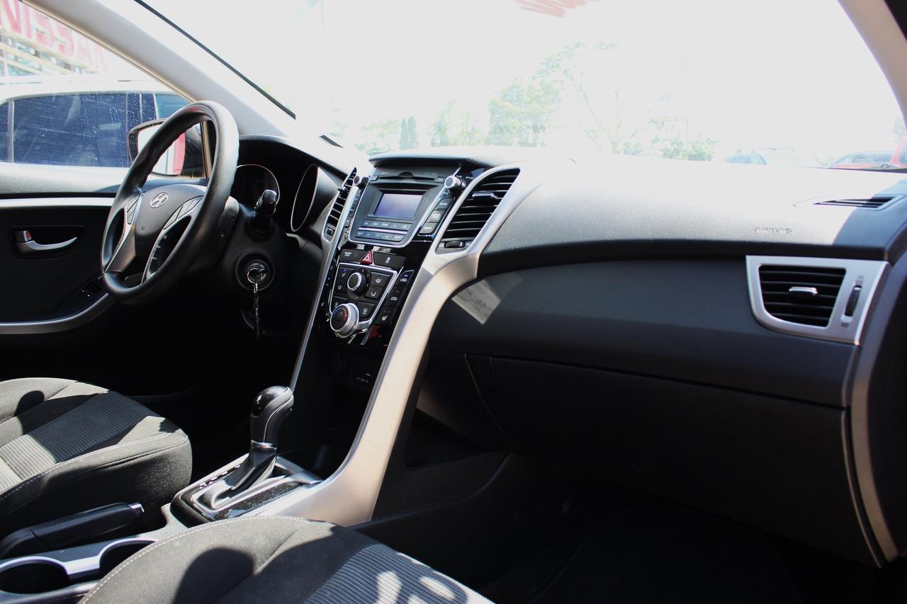 2015 Hyundai Elantra GT GL AS-IS SPECIAL Photo