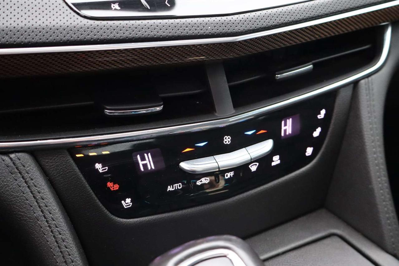 2019 Cadillac CT6 Premium Luxury AWD Photo