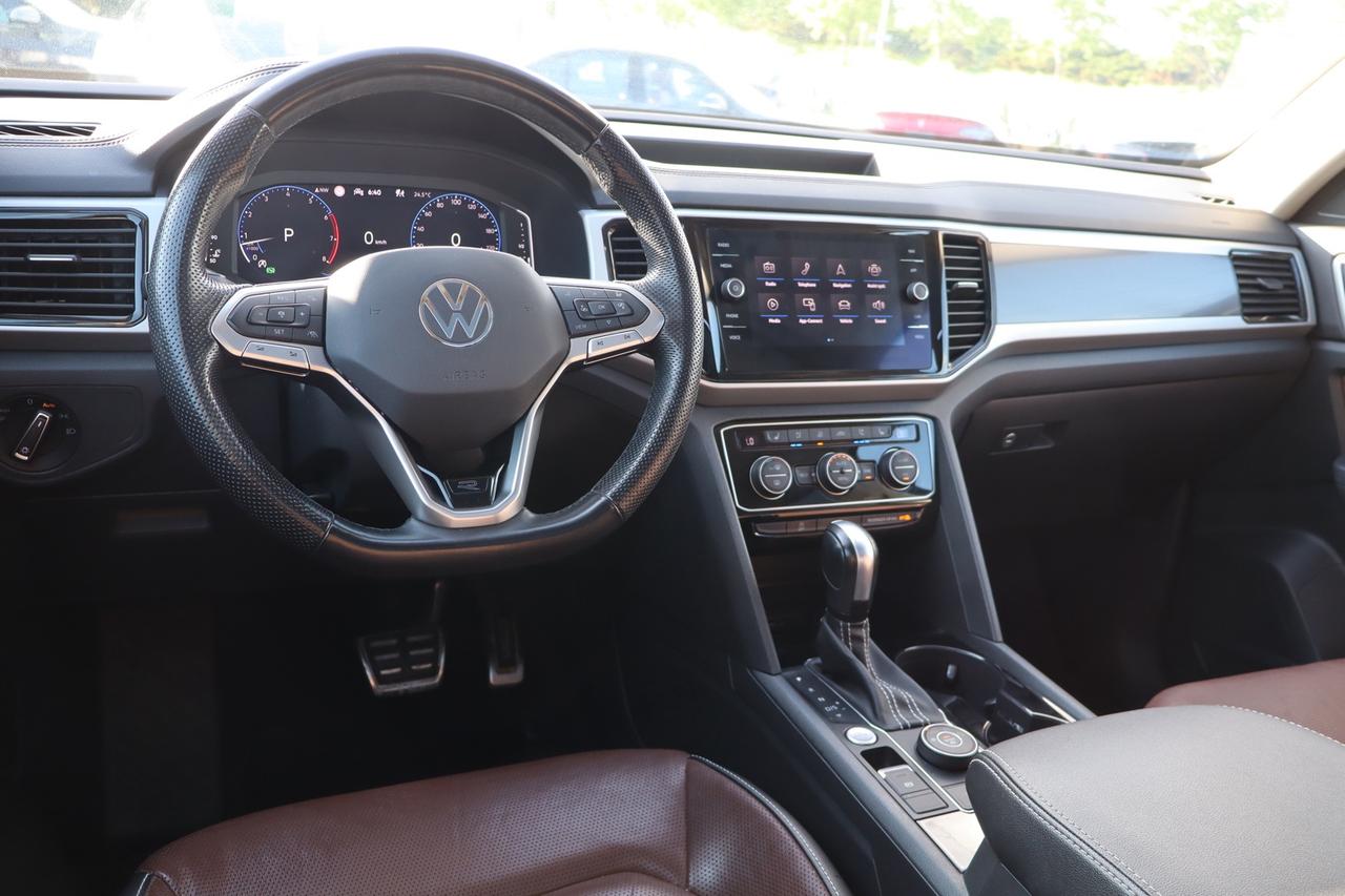 2021 Volkswagen Atlas Execline R-Line 4MOTION V6 Brown Interior 6 Passen Photo
