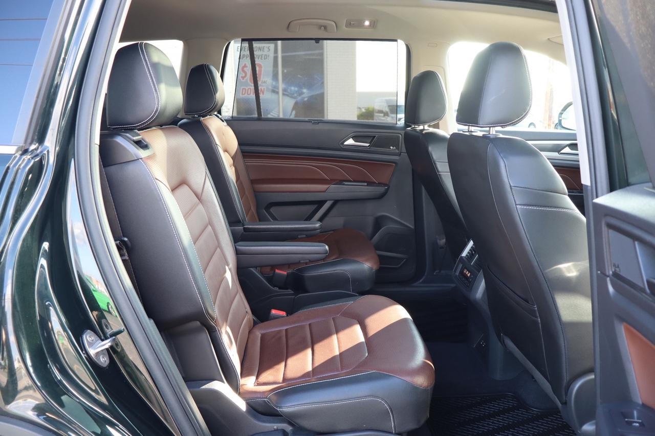 2021 Volkswagen Atlas Execline R-Line 4MOTION V6 Brown Interior 6 Passen Photo