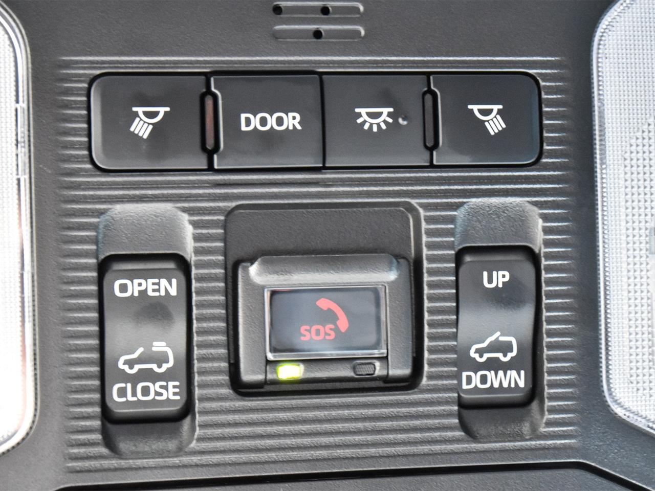 2023 Toyota RAV4 XSE Hybrid AWD Sunroof Back Up Camera Photo
