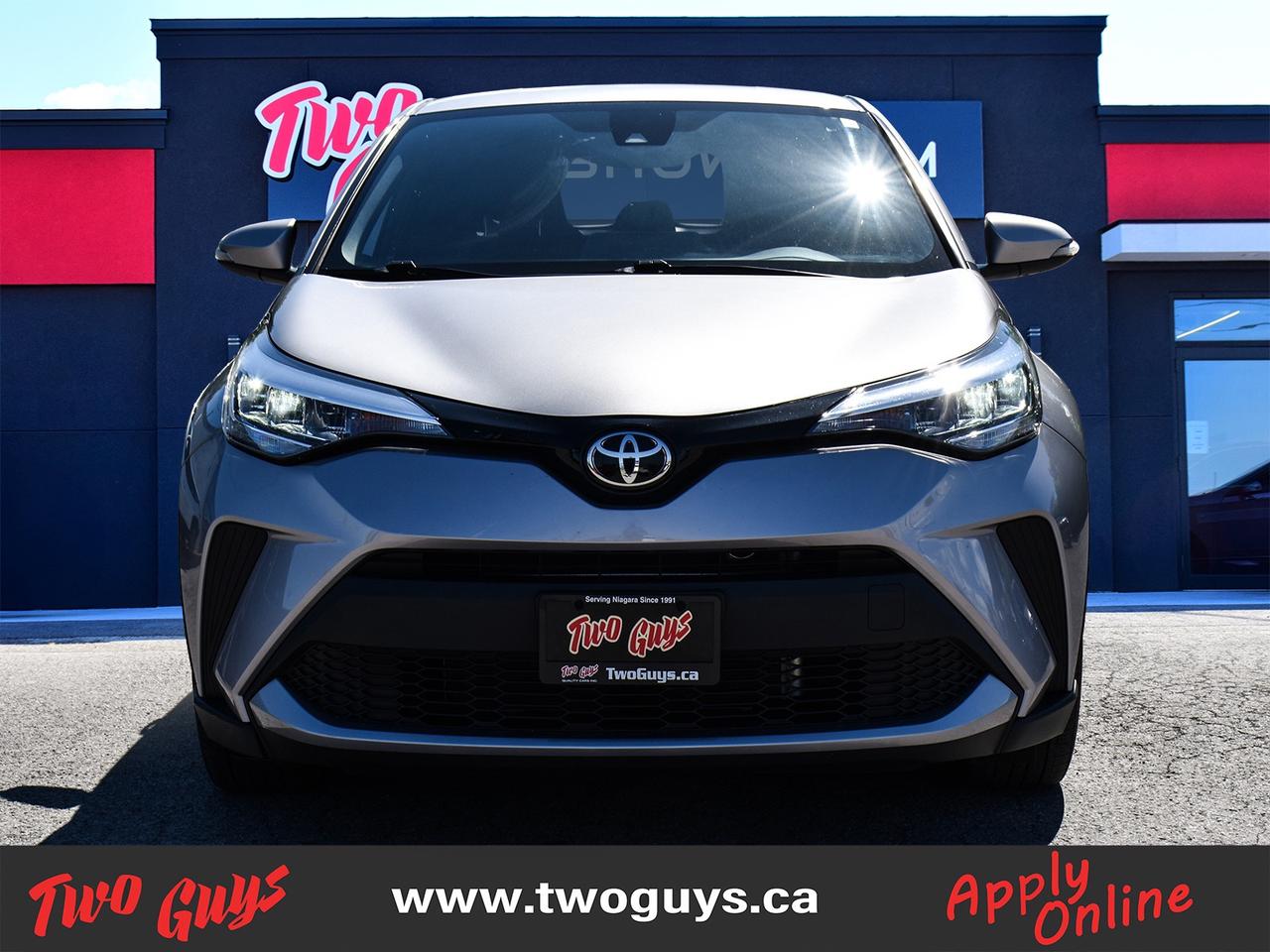 2020 Toyota C-HR XLE Premium Back Up Camera Heated Front Seats Photo4