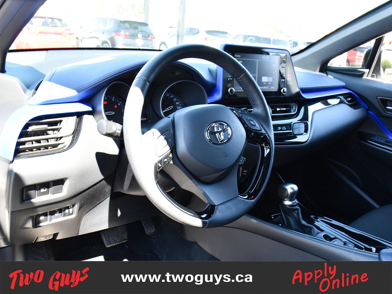 2020 Toyota C-HR XLE Premium Back Up Camera Heated Front Seats Photo