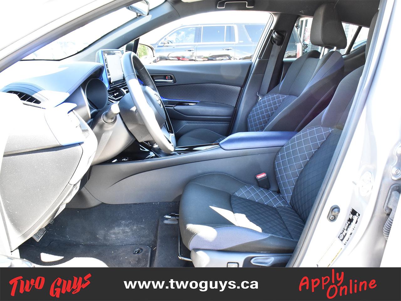 2020 Toyota C-HR XLE Premium Back Up Camera Heated Front Seats Photo
