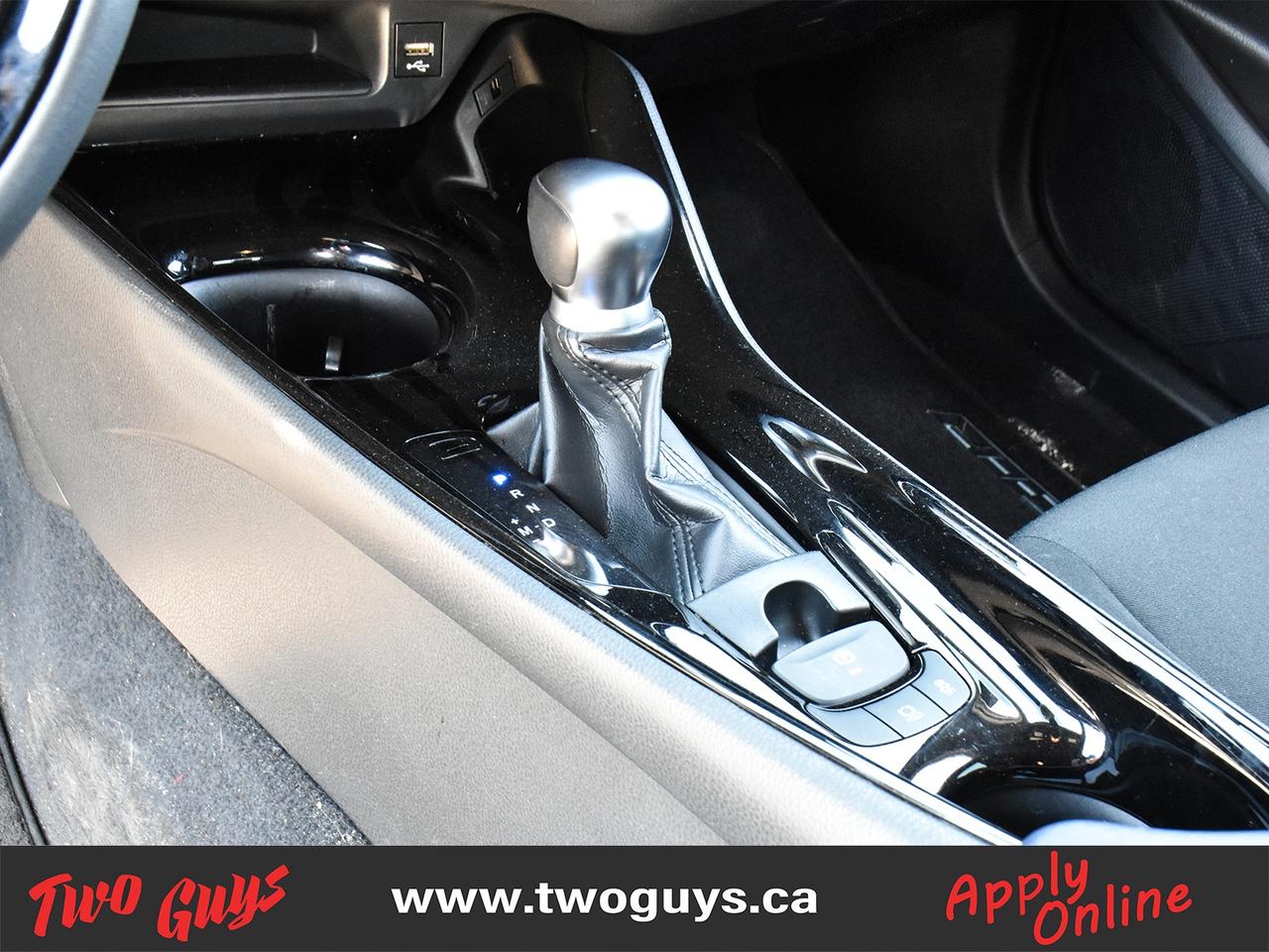 2020 Toyota C-HR XLE Premium Back Up Camera Heated Front Seats Photo