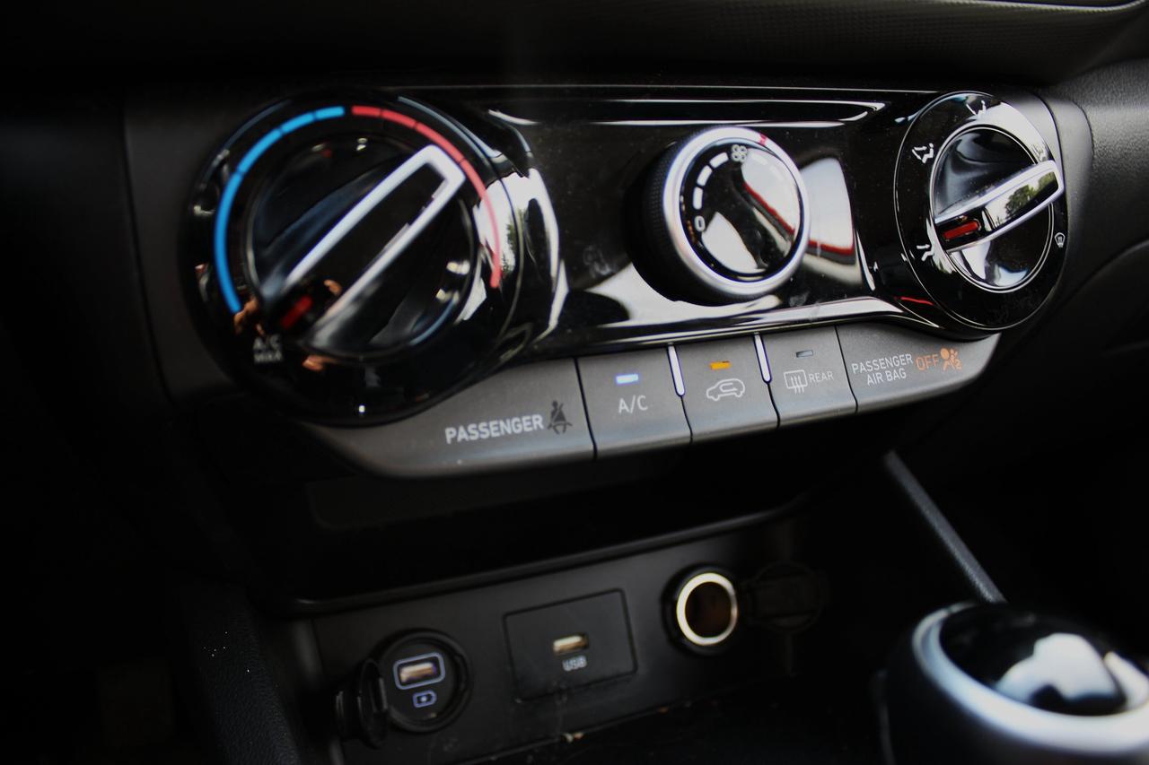 2023 Hyundai KONA Preferred Photo