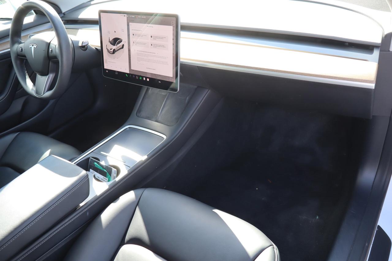 2022 Tesla Model 3 Standard Range Plus   No Accident Photo