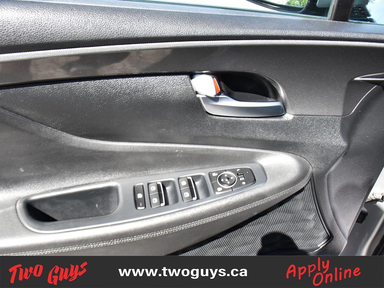 2021 Hyundai Santa Fe Essential Remote Start Back Up Camera Photo