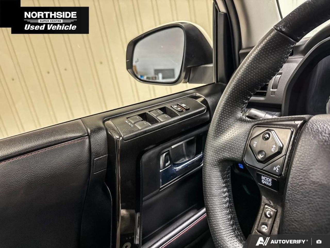 2022 Toyota 4Runner 4WD Photo
