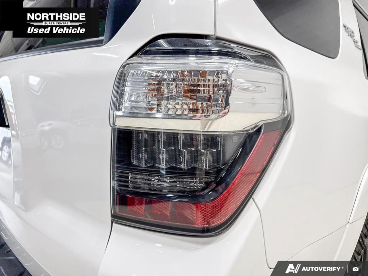 2022 Toyota 4Runner 4WD Photo