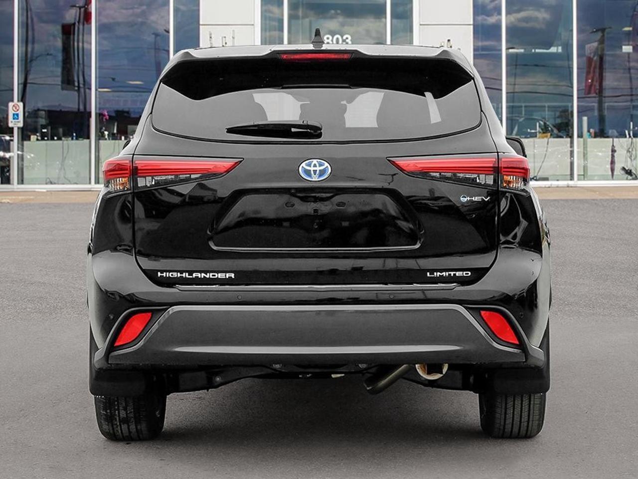 2026 Toyota Highlander HYBRID Limited AWD Photo4
